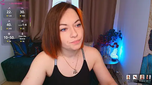 Snapshot of Serena_Foxxx chatting on 8, 5, 2026 Serena Foxxx online show from 8, 5, 2026