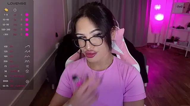 ShayLisse online show from 30, 11, 2025