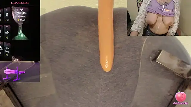 Lunabunnycreamy online show from 7, 2, 2026