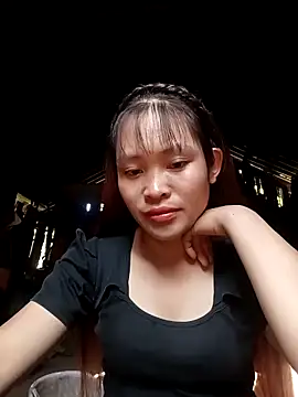 Snapshot of Young_vietnamese chatting on 18, 10, 2025 Young vietnamese online show from 18, 10, 2025