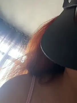 Teengirlmiaa online show from 28, 2, 2026