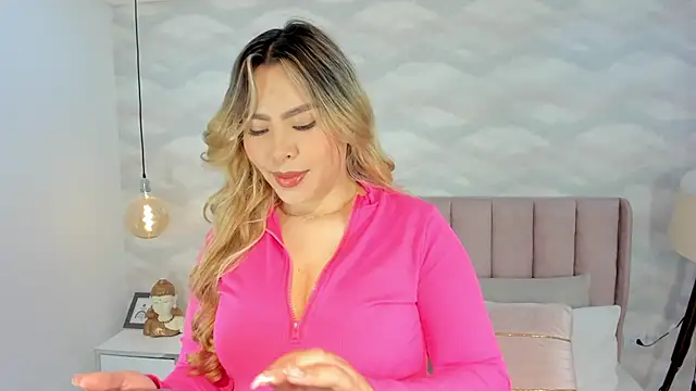 Katya blonde online show from 21, 10, 2025