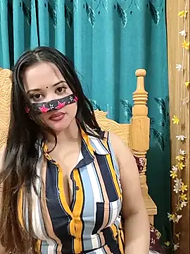 Beauty Queen Soniya online show from 13, 4, 2026