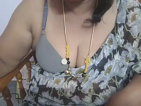 Snapshot of Tamil_Divyaa chatting on 1, 11, 2025 Tamil Divyaa online show from 1, 11, 2025