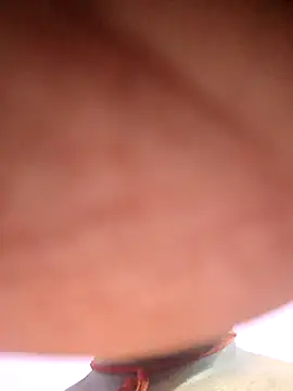 Snapshot of Y0ur_Slave chatting on 7, 10, 2025 Y0ur Slave online show from 7, 10, 2025