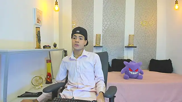 Snapshot of JacobBlackwell_ chatting on 17, 11, 2025 JacobBlackwell online show from 17, 11, 2025