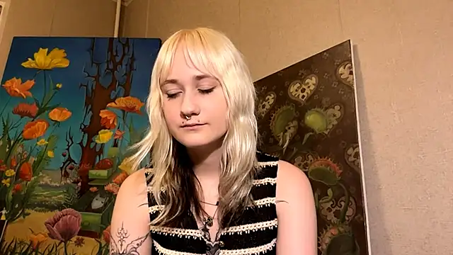 Snapshot of Ulemonala_Cute chatting on 13, 10, 2025 Ulemonala Cute online show from 13, 10, 2025
