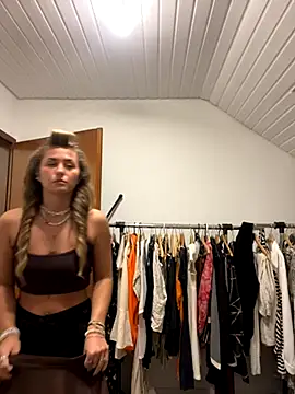 goddesemiiyy online show from 14, 10, 2025