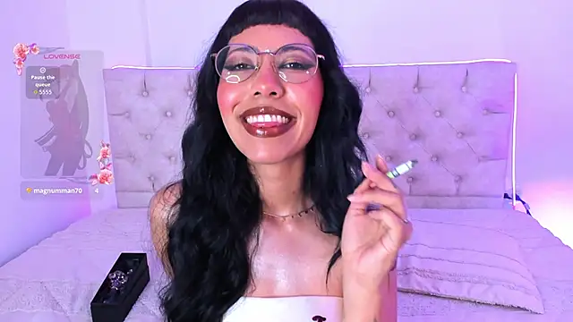 Nina fox 0691 online show from 1, 2, 2026