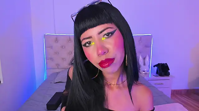 Nina fox 0691 online show from 5, 4, 2026