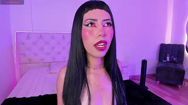 Snapshot of Nina_fox_0691 chatting on 17, 6, 2026 Nina fox 0691 online show from 17, 6, 2026