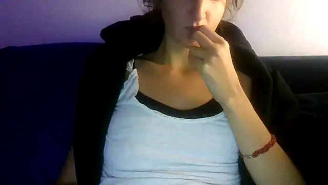 Snapshot of SuperValentina chatting on 9, 10, 2025 SuperValentina online show from 9, 10, 2025