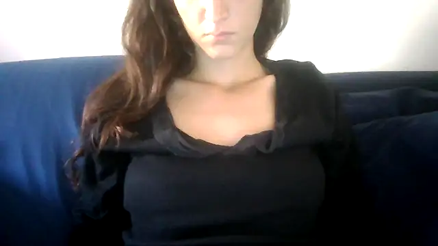 Snapshot of SuperValentina chatting on 13, 10, 2025 SuperValentina online show from 13, 10, 2025