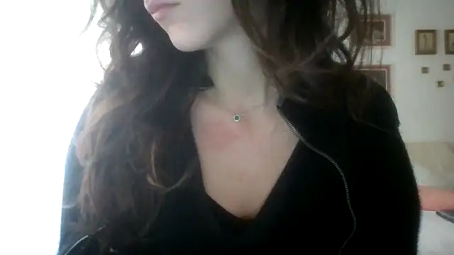 Snapshot of SuperValentina chatting on 18, 2, 2026 SuperValentina online show from 18, 2, 2026