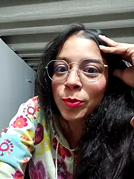 Snapshot of Eloisa_smith chatting on 25, 10, 2025 Eloisa smith online show from 25, 10, 2025