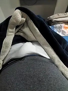 Snapshot of Merlin2310 chatting on 21, 10, 2025 Merlin2310 online show from 21, 10, 2025