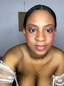 NahomyHart online show from 14, 10, 2025