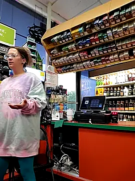 Snapshot of Cassaroll333 chatting on 27, 10, 2025 Cassaroll333 online show from 27, 10, 2025