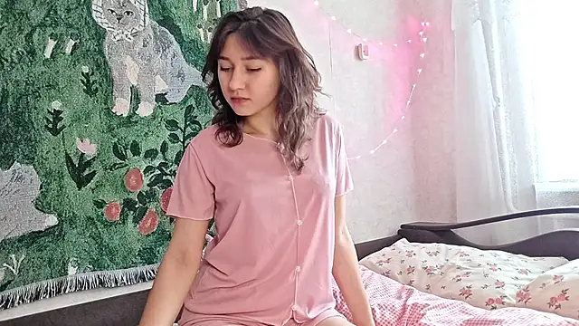 MiaLovelyOne online show from 21, 3, 2026