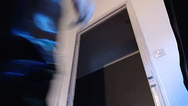 Snapshot of rustoff chatting on 8, 11, 2025 rustoff online show from 8, 11, 2025