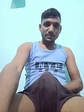 Snapshot of BiggerDickGuy chatting on 26, 2, 2026 BiggerDickGuy online show from 26, 2, 2026