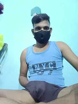 Snapshot of BiggerDickGuy chatting on 3, 4, 2026 BiggerDickGuy online show from 3, 4, 2026