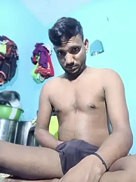 Snapshot of BiggerDickGuy chatting on 5, 4, 2026 BiggerDickGuy online show from 5, 4, 2026