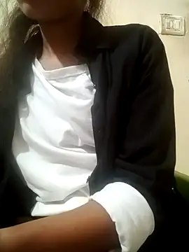 Snapshot of Mahi677 chatting on 29, 11, 2025 Mahi677 online show from 29, 11, 2025