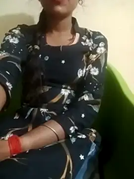 Snapshot of Mahi677 chatting on 30, 11, 2025 Mahi677 online show from 30, 11, 2025