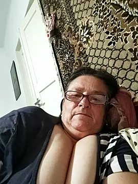 Snapshot of MilaCold5443 chatting on 1, 7, 2026 MilaCold5443 online show from 1, 7, 2026