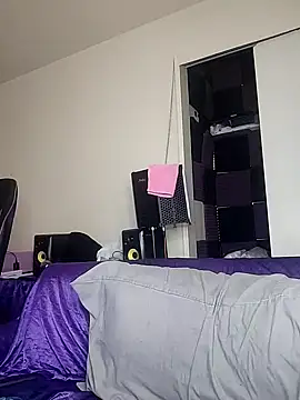 SLIM-BONEZ-N-HARMONY online show from 10, 2, 2026