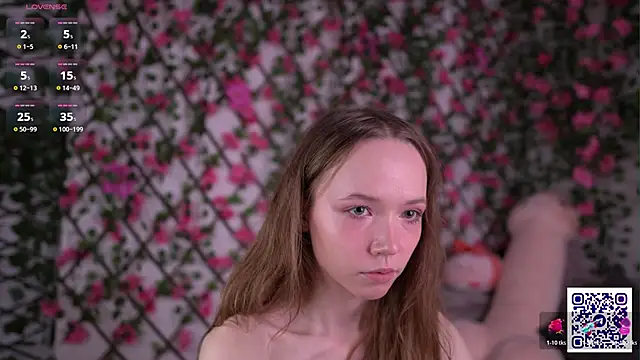 Petite Polly online show from 18, 11, 2025