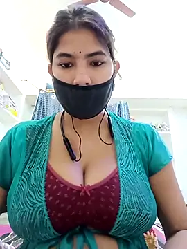 Snapshot of Hot_radhaji chatting on 28, 4, 2026 Hot radhaji online show from 28, 4, 2026