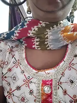 Janu-hasena online show from 2, 11, 2025