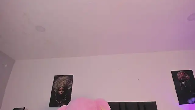 SaradaParker online show from 7, 4, 2026