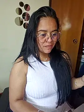 Snapshot of Miss__kendra_ chatting on 22, 10, 2025 Miss kendra online show from 22, 10, 2025