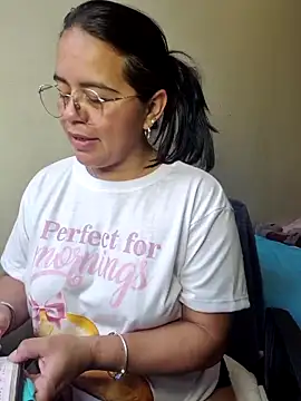 Snapshot of Miss__kendra_ chatting on 31, 10, 2025 Miss kendra online show from 31, 10, 2025