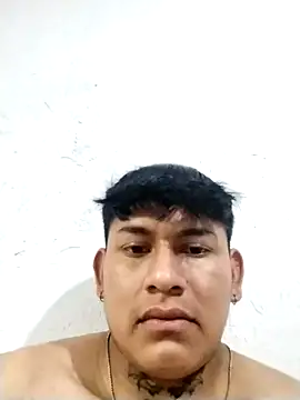 Snapshot of Taylor_X19 chatting on 19, 10, 2025 Taylor X19 online show from 19, 10, 2025