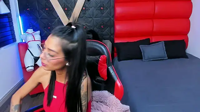 KarlaSlutSkinny   online show from 3, 7, 2026