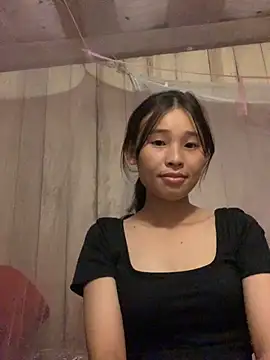 Snapshot of Han-han123 chatting on 8, 10, 2025 Han-han123 online show from 8, 10, 2025