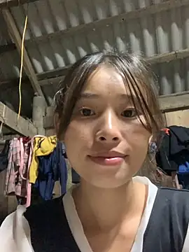 Snapshot of Han-han123 chatting on 25, 10, 2025 Han-han123 online show from 25, 10, 2025