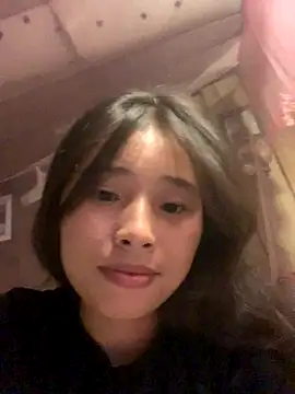 Snapshot of Han-han123 chatting on 27, 10, 2025 Han-han123 online show from 27, 10, 2025