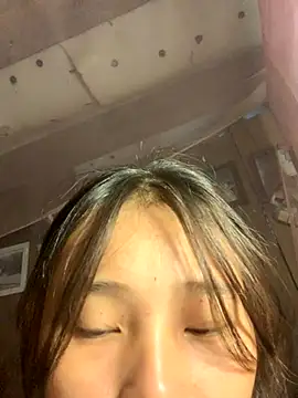 Snapshot of Han-han123 chatting on 28, 10, 2025 Han-han123 online show from 28, 10, 2025