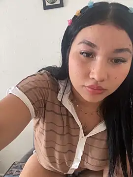 Vicky bloonde online show from 14, 10, 2025