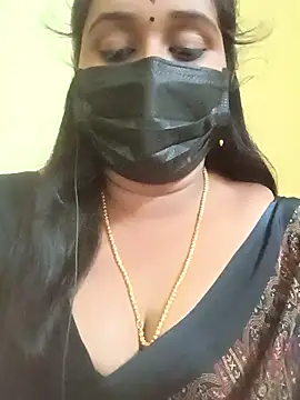 Snapshot of tamil-mala23 chatting on 30, 10, 2025 tamil-mala23 online show from 30, 10, 2025