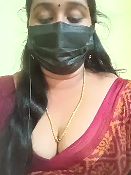 Snapshot of tamil-mala23 chatting on 8, 11, 2025 tamil-mala23 online show from 8, 11, 2025