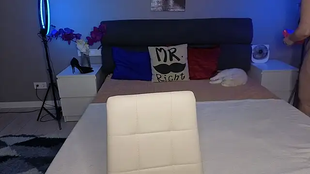 Passion-Blondy online show from 7, 4, 2026