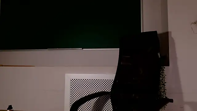 Snapshot of ClaireMathis chatting on 24, 5, 2026 ClaireMathis online show from 24, 5, 2026