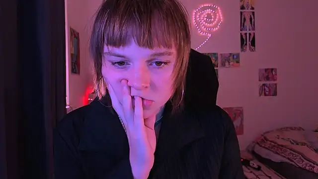 liquid0fluid0 online show from 5, 12, 2025