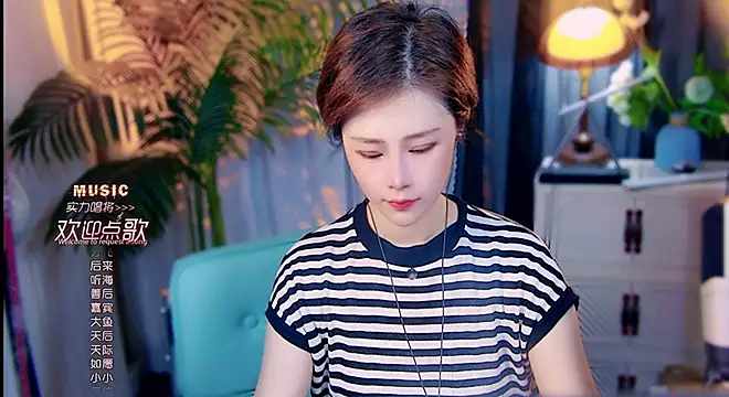 Snapshot of cherry-fa chatting on 25, 5, 2026 cherry-fa online show from 25, 5, 2026